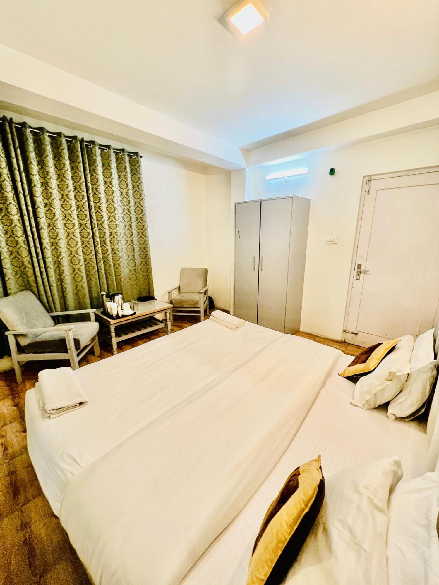 Hotel Green Link -#Near Volvo Bus Stand #Mountain View #River View #Open Terrace Manāli Zewnętrze zdjęcie